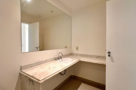 Apartamento para alugar com 90m², 2 quartos e 1 vaga