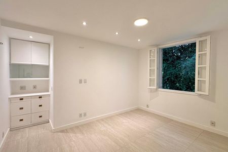 Apartamento para alugar com 90m², 2 quartos e 1 vaga