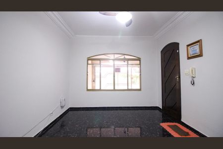 Sala de casa à venda com 3 quartos, 126m² em Jardim Ana Rosa, São Paulo