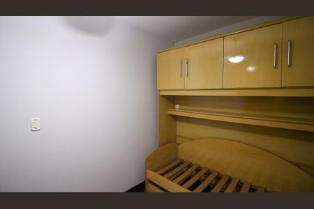 Casa à venda com 126m², 3 quartos e 2 vagasQuarto 2