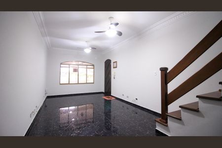 Sala de casa à venda com 3 quartos, 126m² em Jardim Ana Rosa, São Paulo