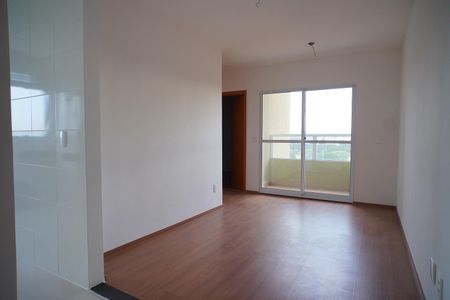 Sala de apartamento para alugar com 2 quartos, 42m² em Humaitá, Porto Alegre