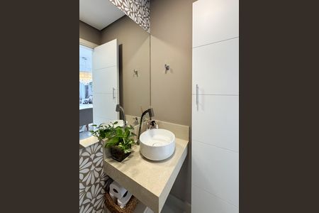 Casa à venda com 200m², 3 quartos e 3 vagasLavabo 