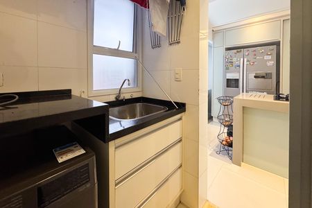 Casa à venda com 200m², 3 quartos e 3 vagasÁrea de Serviço