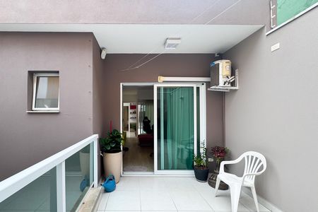 Casa à venda com 200m², 3 quartos e 3 vagasSacada - Suíte 2