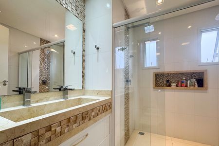Casa à venda com 200m², 3 quartos e 3 vagasBanheiro - Suíte 3