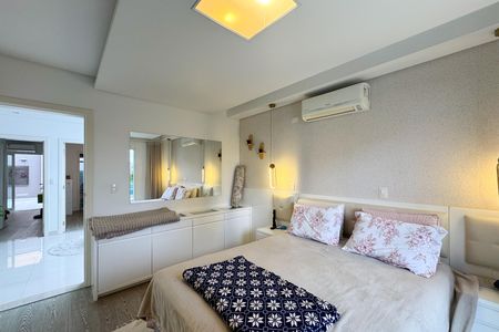 Casa à venda com 200m², 3 quartos e 3 vagasSuíte 3