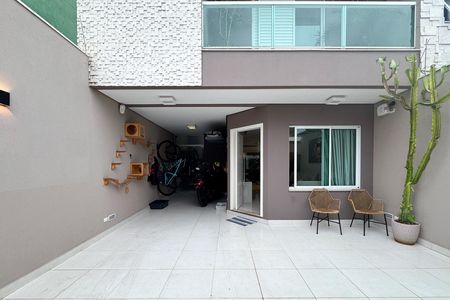 Casa à venda com 200m², 3 quartos e 3 vagasGaragem