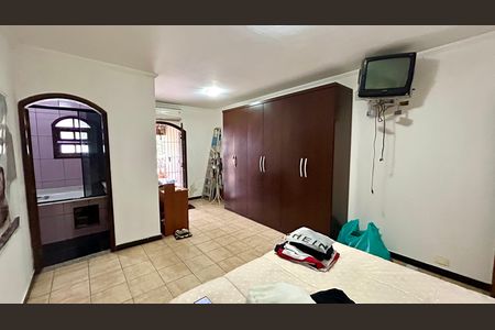 Casa para alugar com 280m², 3 quartos e 2 vagas Casa para alugar com 280m², 3 quartos e 2 vagasQuarto Suíte