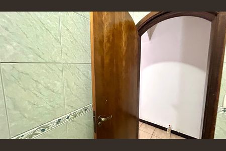 Casa para alugar com 280m², 3 quartos e 2 vagas Casa para alugar com 280m², 3 quartos e 2 vagasBanheiro 3