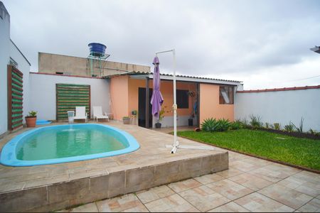 Casa à venda com 80m², 3 quartos e 2 vagasPiscina