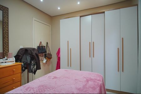 Casa à venda com 80m², 3 quartos e 2 vagasQuarto 2