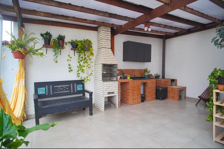 Casa à venda com 80m², 3 quartos e 2 vagasChurrasqueira