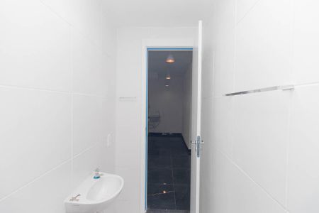 Banheiro de apartamento para alugar com 2 quartos, 814m² em Parque Novo Mundo, São Paulo