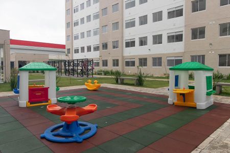 Apartamento para alugar com 814m², 2 quartos e sem vagaÁrea comum - Playground