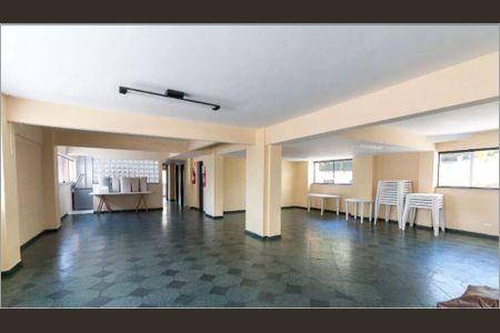 Apartamento à venda com 74m², 2 quartos e 1 vaga