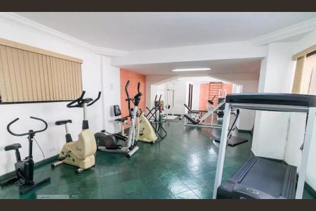 Apartamento à venda com 74m², 2 quartos e 1 vaga