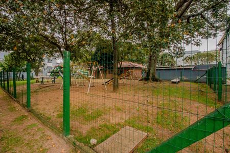 Apartamento para alugar com 55m², 2 quartos e sem vaga Apartamento para alugar com 55m², 2 quartos e sem vagaÁrea comum - Playground