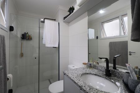 Apartamento à venda com 66m², 3 quartos e 1 vagaBanheiro da Suíte