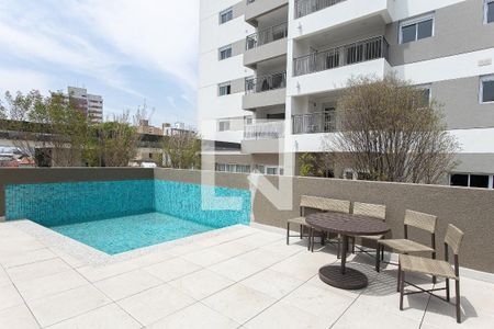Apartamento à venda com 66m², 3 quartos e 1 vaga Apartamento à venda com 66m², 3 quartos e 1 vagaÁrea comum - Piscina