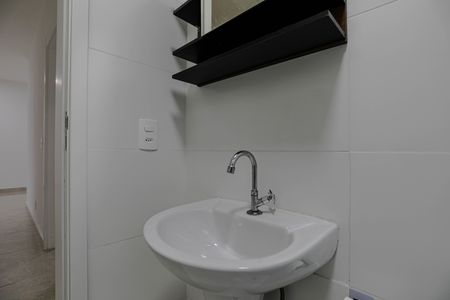 Apartamento para alugar com 49m², 2 quartos e 1 vaga Apartamento para alugar com 49m², 2 quartos e 1 vagaBanheiro