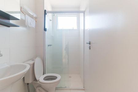 Banheiro de apartamento para alugar com 2 quartos, 49m² em Vila Oliveira, Mogi das Cruzes