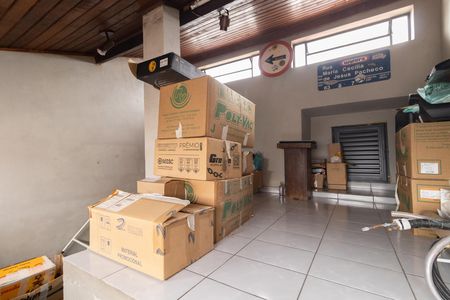 Casa à venda com 138m², 3 quartos e 2 vagas Casa à venda com 138m², 3 quartos e 2 vagasSótão