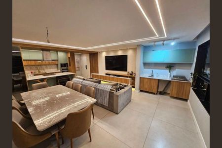 Apartamento à venda com 102m², 2 quartos e 3 vagas