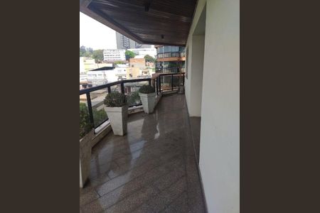 Apartamento à venda com 376m², 6 quartos e 4 vagas