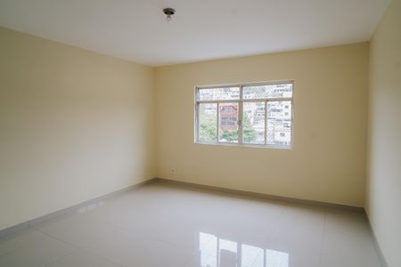 Apartamento para alugar com 120m², 2 quartos e sem vaga