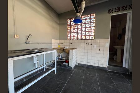 Apartamento para alugar com 120m², 3 quartos e sem vaga Apartamento para alugar com 120m², 3 quartos e sem vagaÁrea de Serviço 2 / Cozinha 2