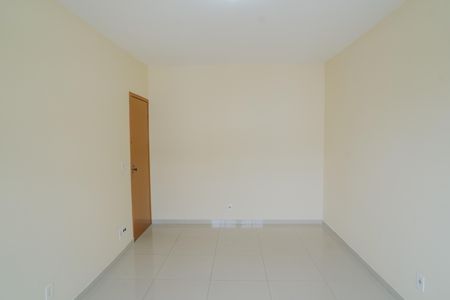 Apartamento para alugar com 120m², 2 quartos e sem vaga