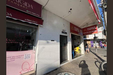 Apartamento para alugar com 120m², 3 quartos e sem vaga Apartamento para alugar com 120m², 3 quartos e sem vagaFachada do Prédio