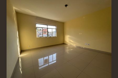Apartamento para alugar com 120m², 3 quartos e sem vaga