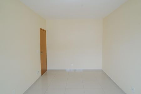 Apartamento para alugar com 120m², 2 quartos e sem vaga