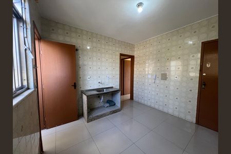 Apartamento para alugar com 120m², 3 quartos e sem vaga Apartamento para alugar com 120m², 3 quartos e sem vagaCozinha