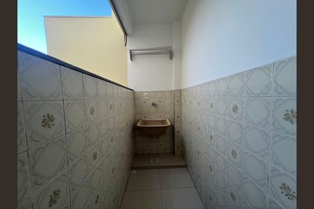 Área de Serviço de apartamento para alugar com 3 quartos, 120m² em Santa Luzia, Juiz de Fora