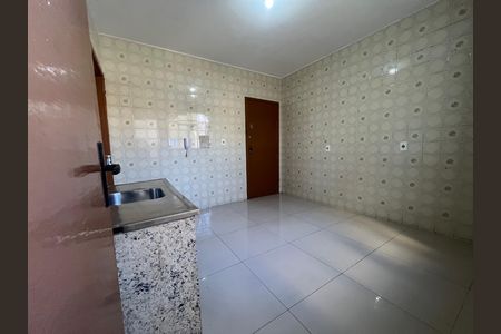Apartamento para alugar com 120m², 3 quartos e sem vaga Apartamento para alugar com 120m², 3 quartos e sem vagaCozinha