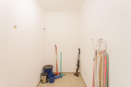 Apartamento à venda com 83m², 1 quarto e sem vaga Apartamento à venda com 83m², 1 quarto e sem vagaÁrea de Serviço