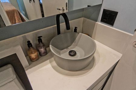 Apartamento para alugar com 28m², 1 quarto e sem vaga Apartamento para alugar com 28m², 1 quarto e sem vagaBanheiro