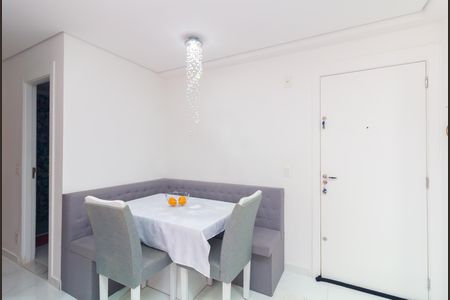 Sala de apartamento para alugar com 2 quartos, 43m² em Vila Carmosina, São Paulo