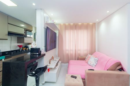 Sala de apartamento para alugar com 2 quartos, 43m² em Vila Carmosina, São Paulo