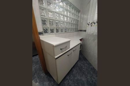 Apartamento à venda com 72m², 2 quartos e 1 vaga