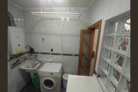 Apartamento à venda com 72m², 2 quartos e 1 vaga