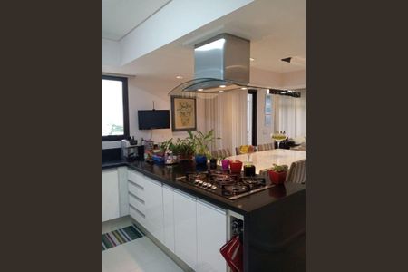 Apartamento à venda com 200m², 3 quartos e 4 vagas