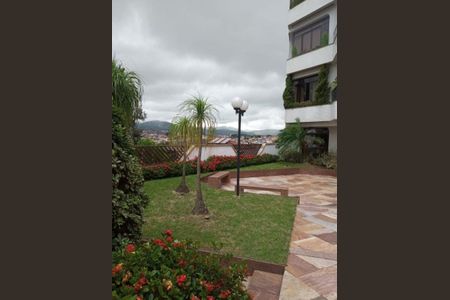 Apartamento à venda com 200m², 3 quartos e 4 vagas