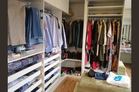 Apartamento à venda com 200m², 3 quartos e 4 vagas