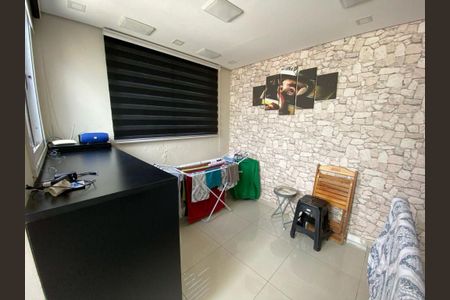 Apartamento à venda com 90m², 2 quartos e 1 vaga