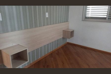 Apartamento à venda com 64m², 2 quartos e 1 vaga