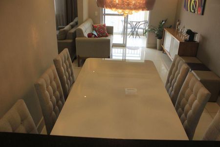 Apartamento à venda com 75m², 3 quartos e 2 vagas